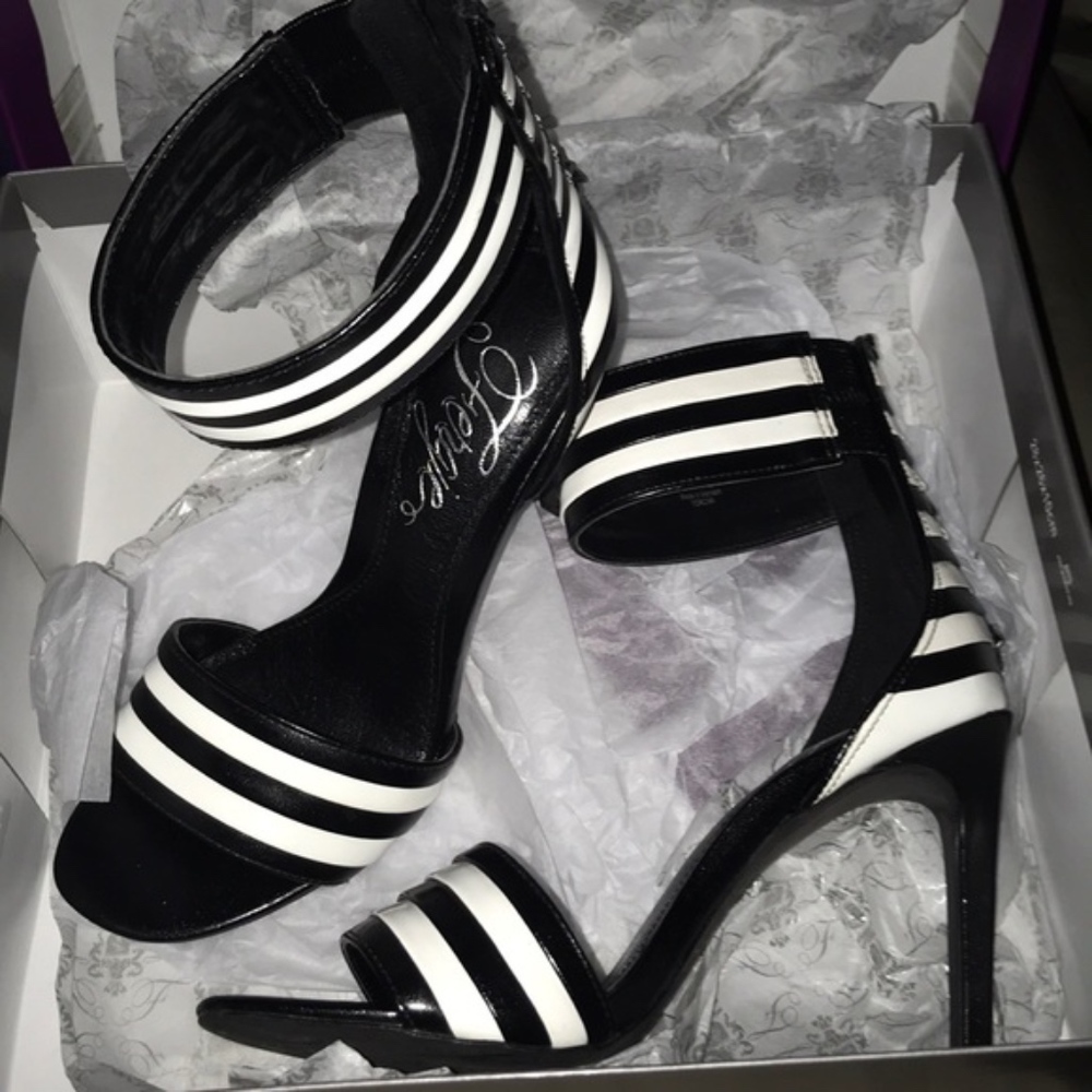 Fergie heel sandals